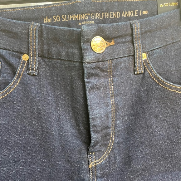 Chico's So Slimming Girlfriend Ankle Jeans in dark blue NWT - Picture 7 of 7